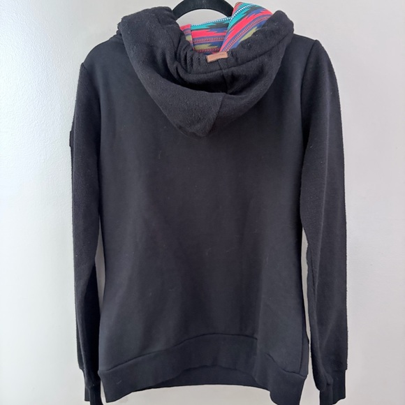 Wanakome Black Hoodie with Patterned Interior - Picture 5 of 8